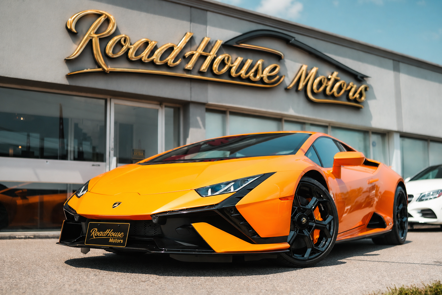 RoadHouse Motors — Saskatchewan dealer platform